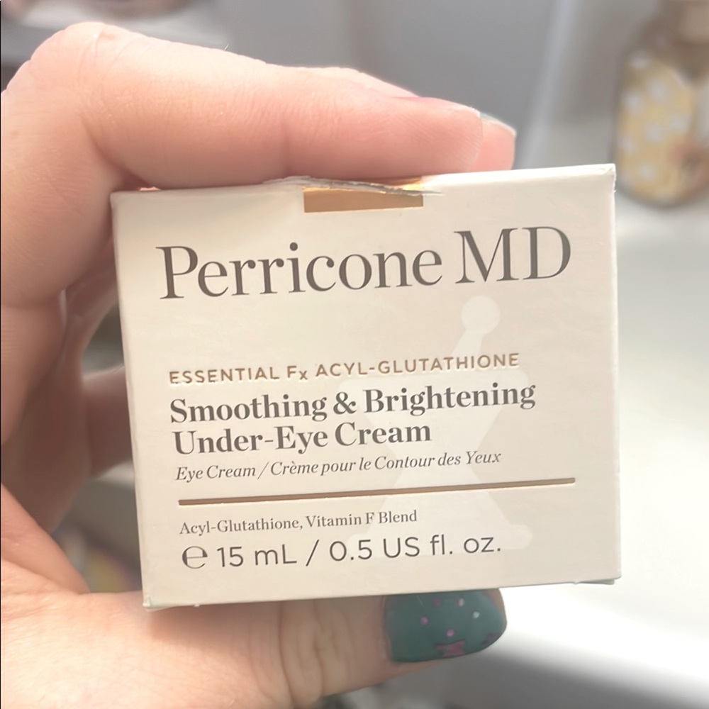 Smoothing and Brightening Eye Cream